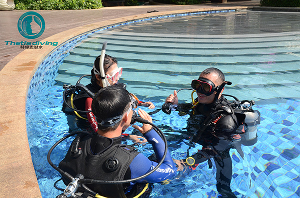 12/12正式上線！PADI 最新課程【休閑潛水員Resort Diver】 丨 一天拿證，潛遍全球